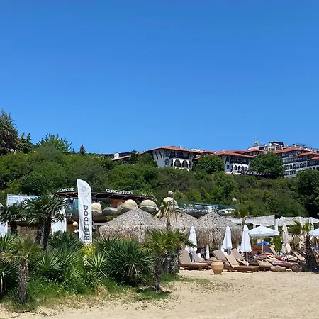 One Bedroom Coastal Dreams A 7